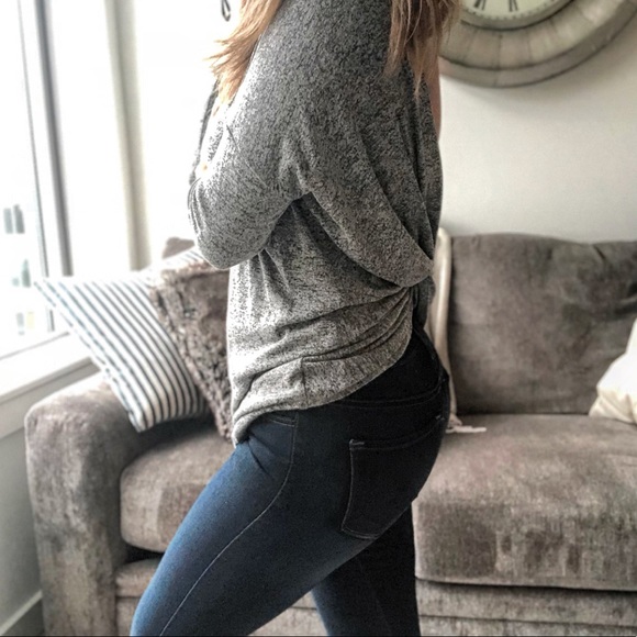 Kristin Open Back Sweater - Picture 3 of 5